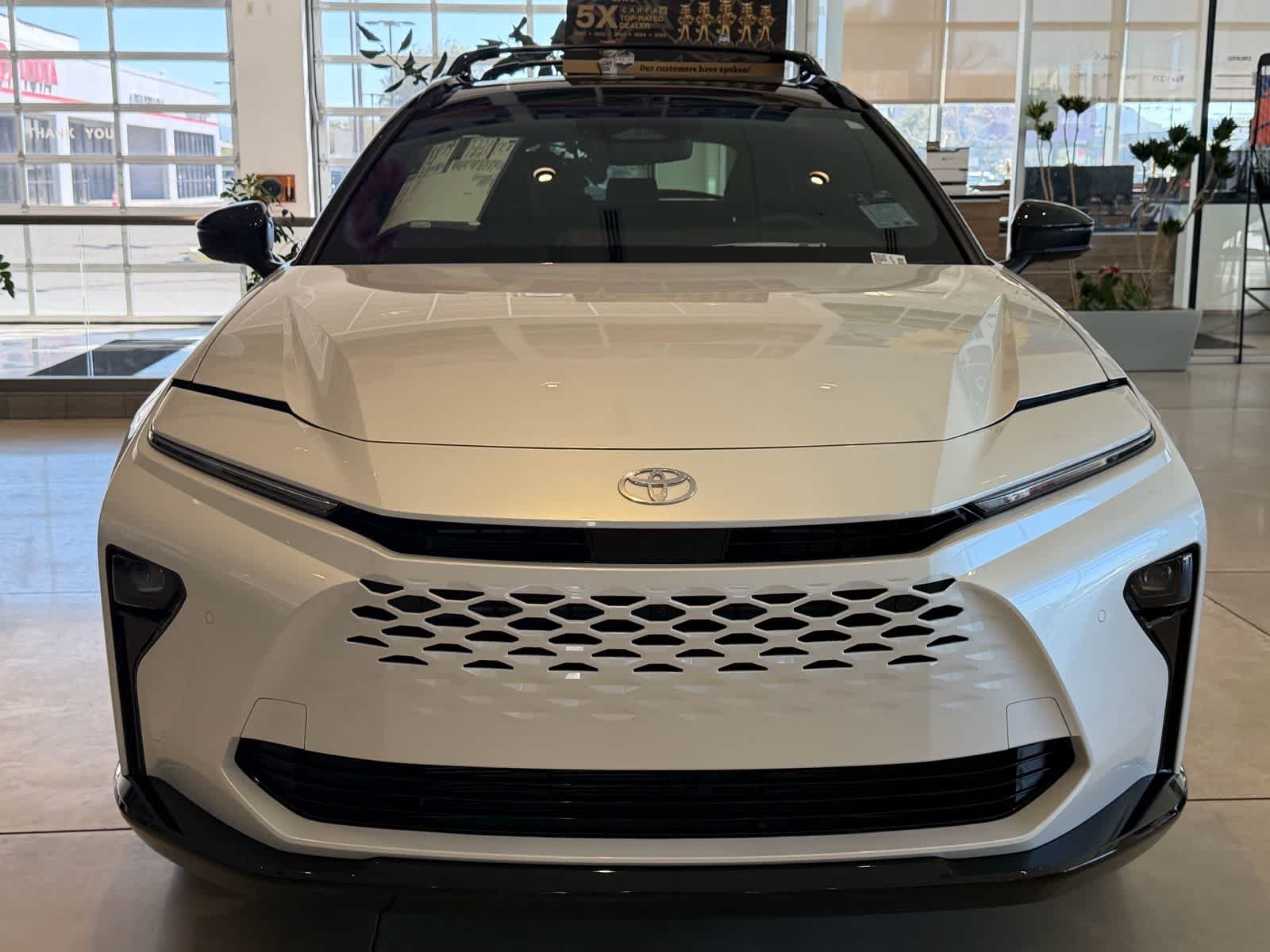 Thumbnail: 2026 Toyota Crown Signia - 8