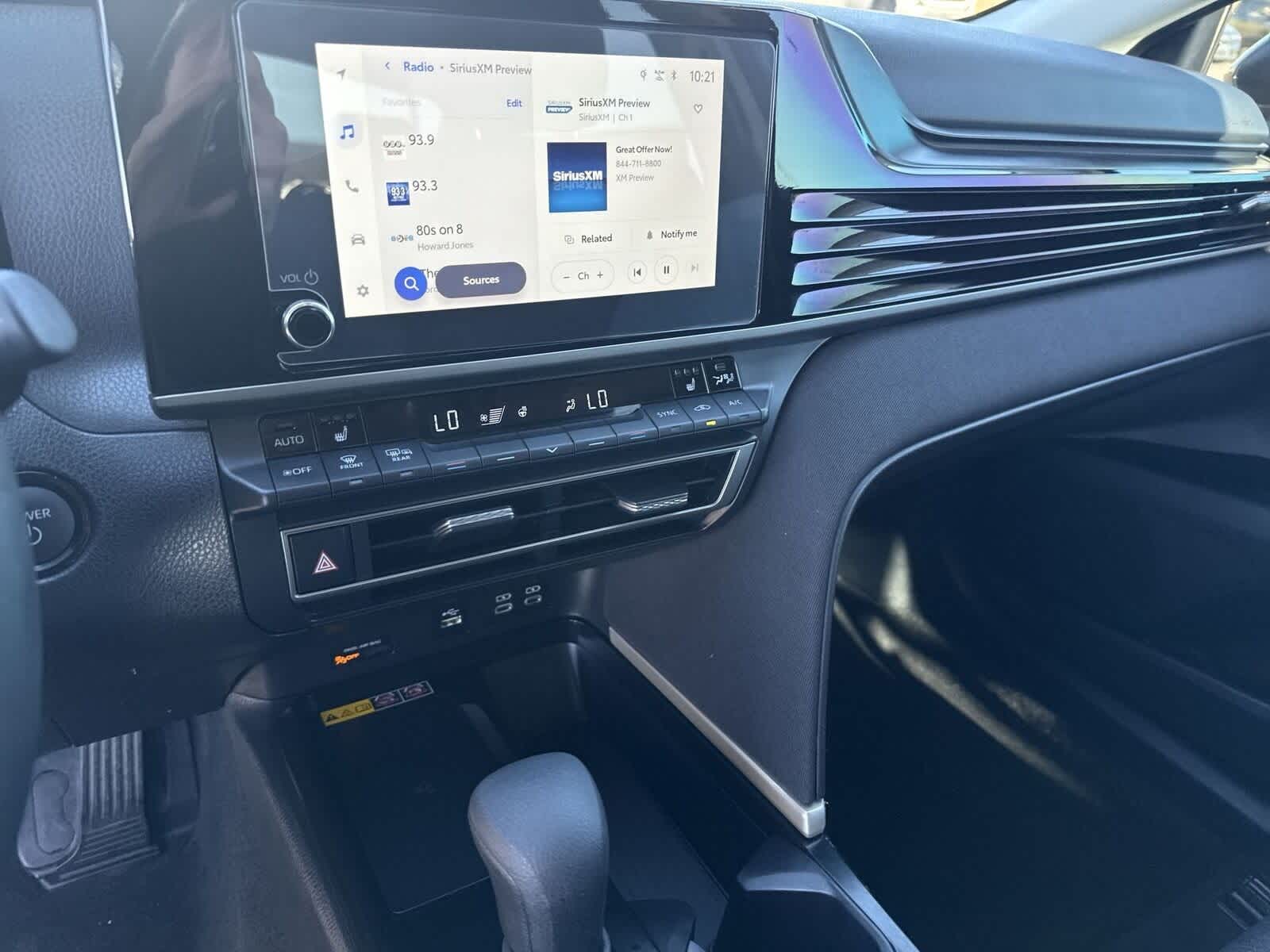 Thumbnail: 2025 Toyota Camry - 19