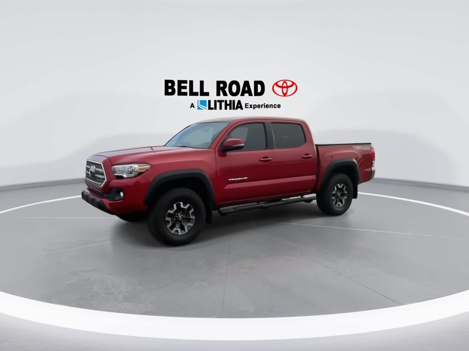 Thumbnail: 2017 Toyota Tacoma - 4