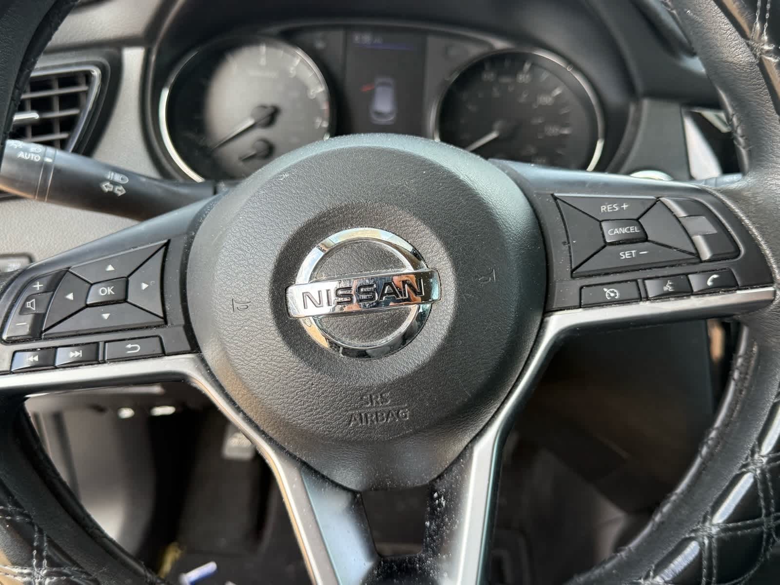 Thumbnail: 2019 Nissan Rogue Sport - 16