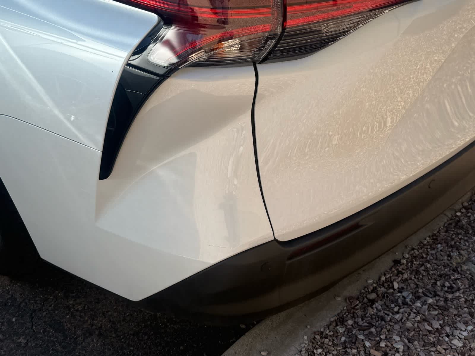 Thumbnail: 2022 Toyota Sienna - 14