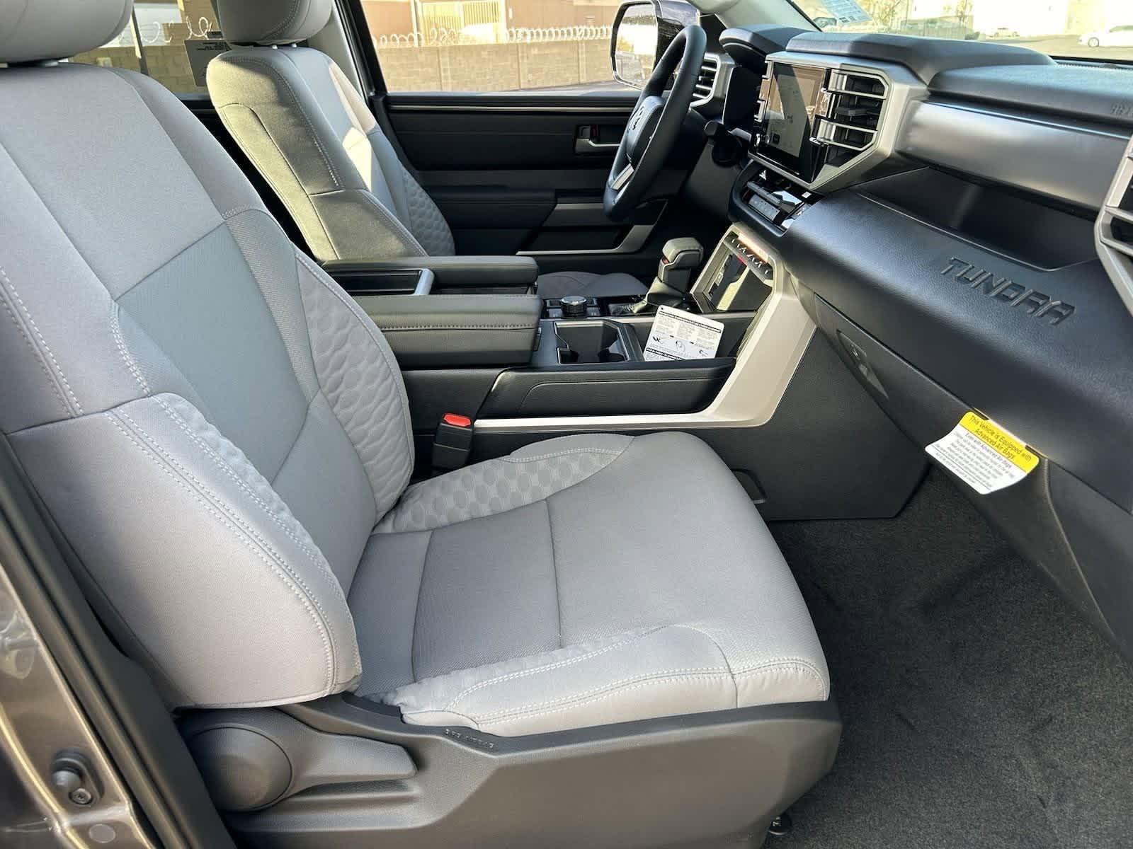 Thumbnail: 2024 Toyota Tundra - 11