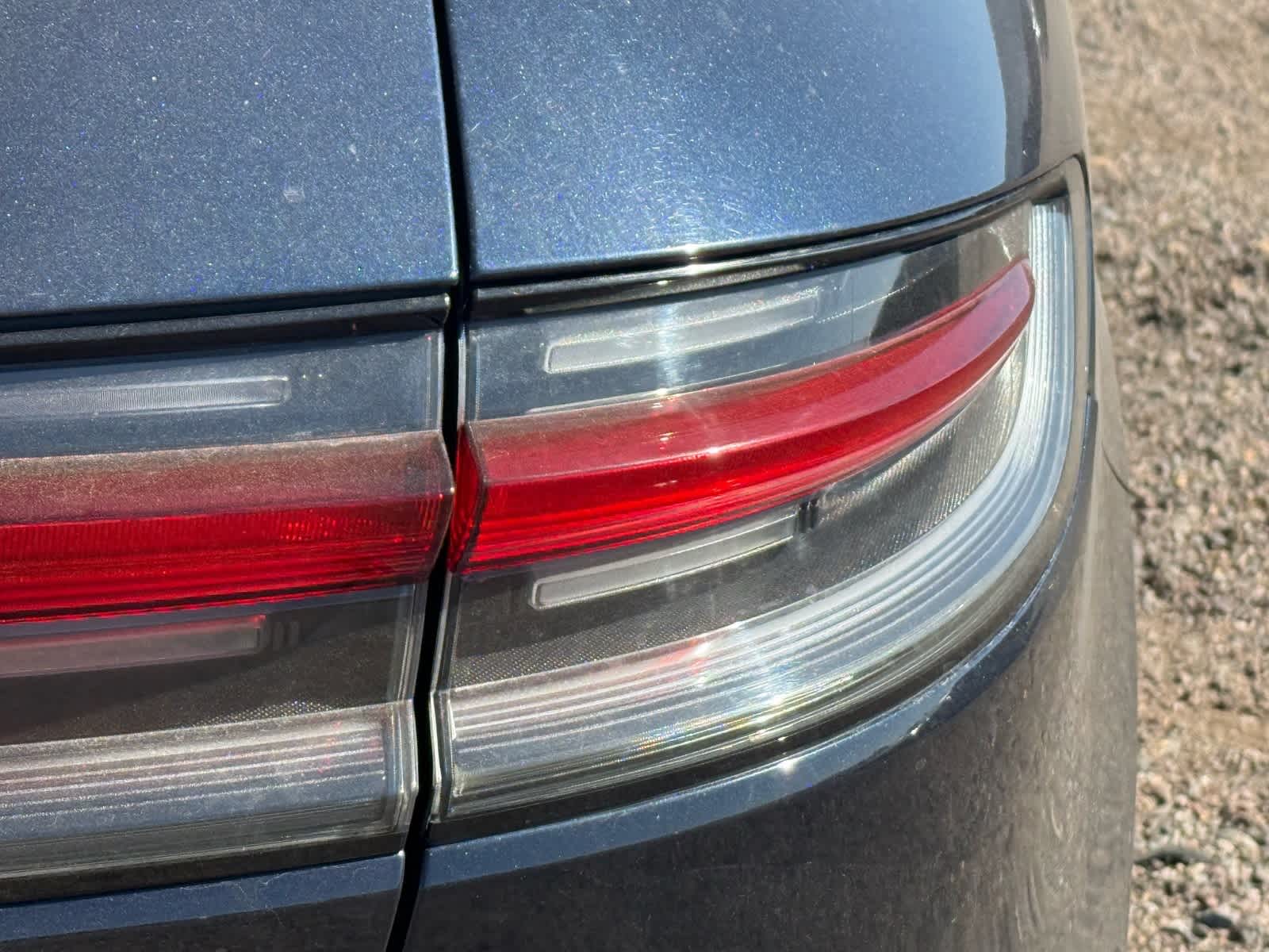 Thumbnail: 2021 Porsche Macan - 7