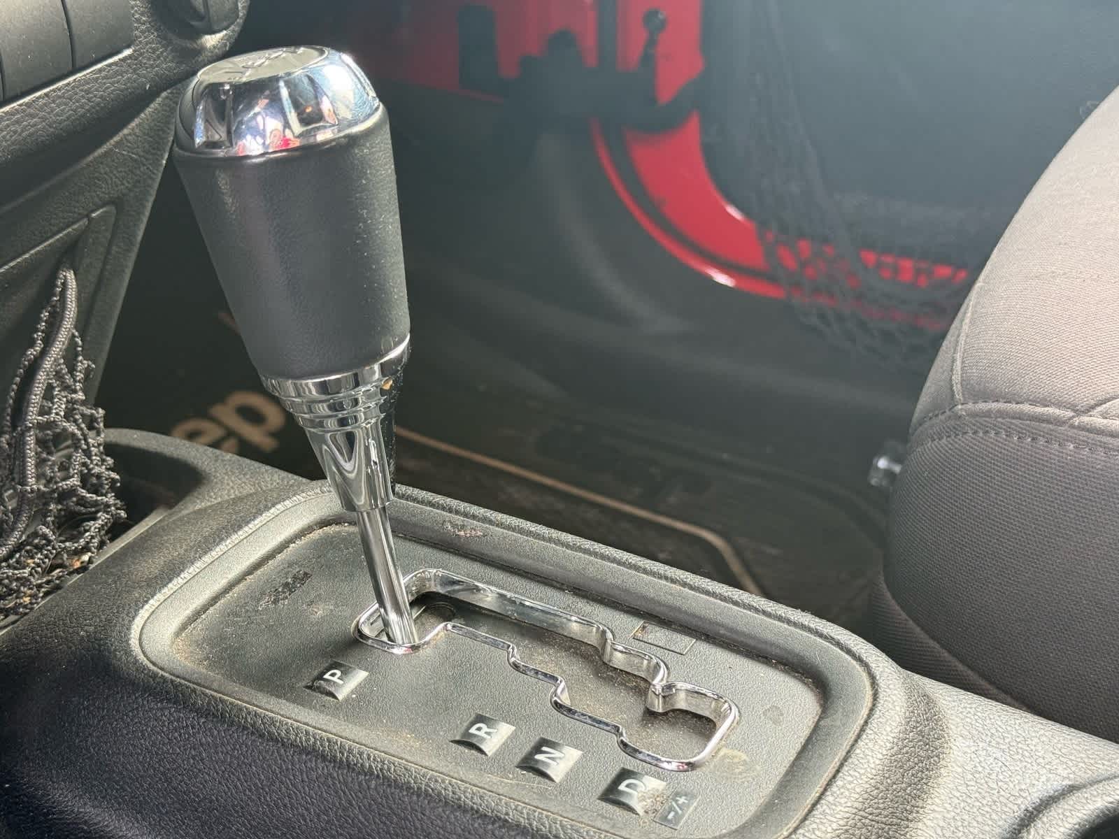 Thumbnail: 2015 Jeep Wrangler - 15