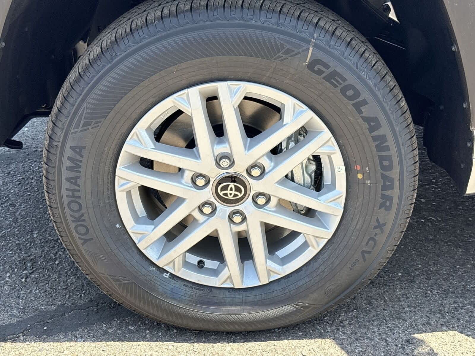 Thumbnail: 2025 Toyota Tundra - 10