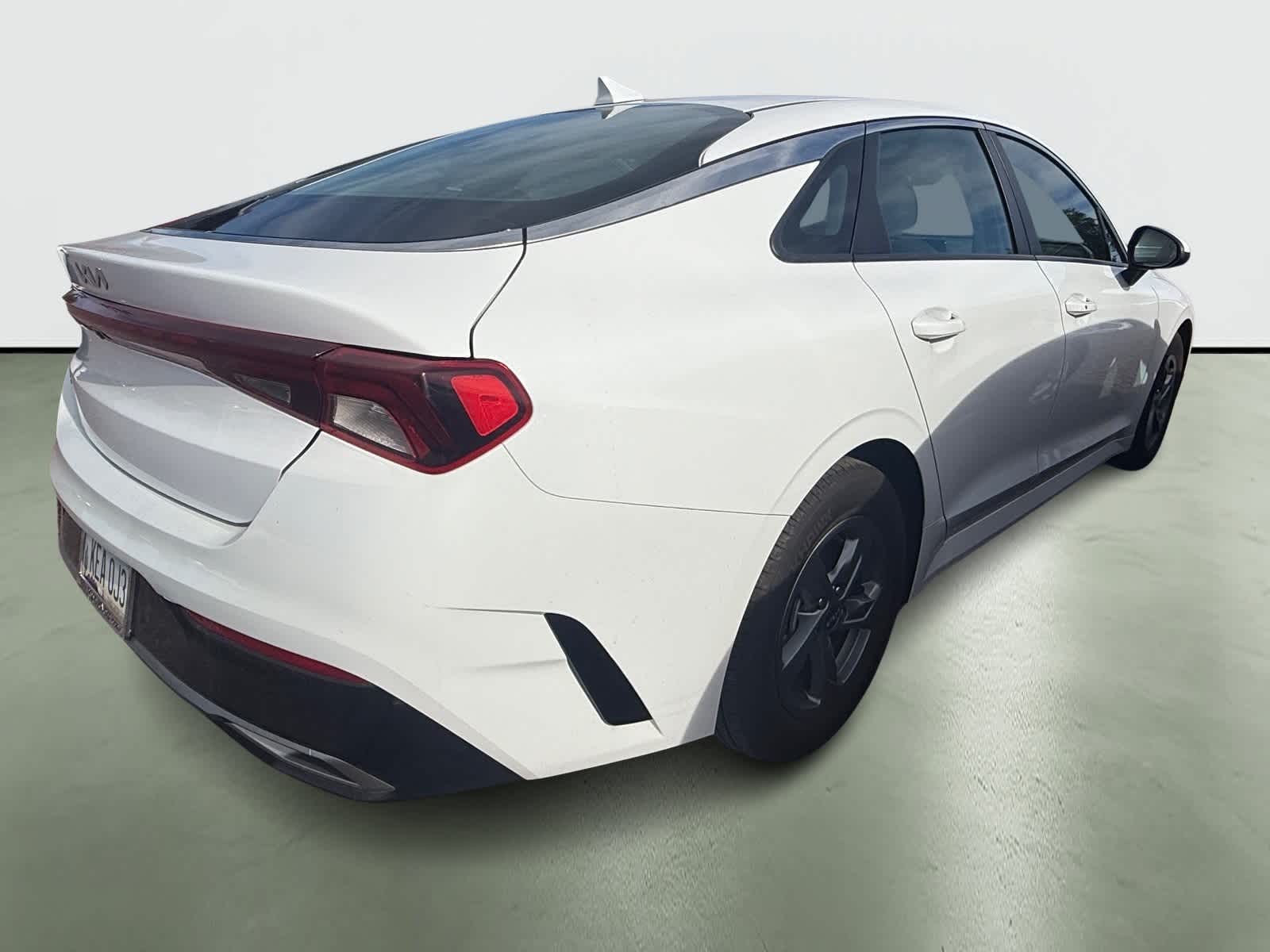 Thumbnail: 2023 Kia K5 - 4