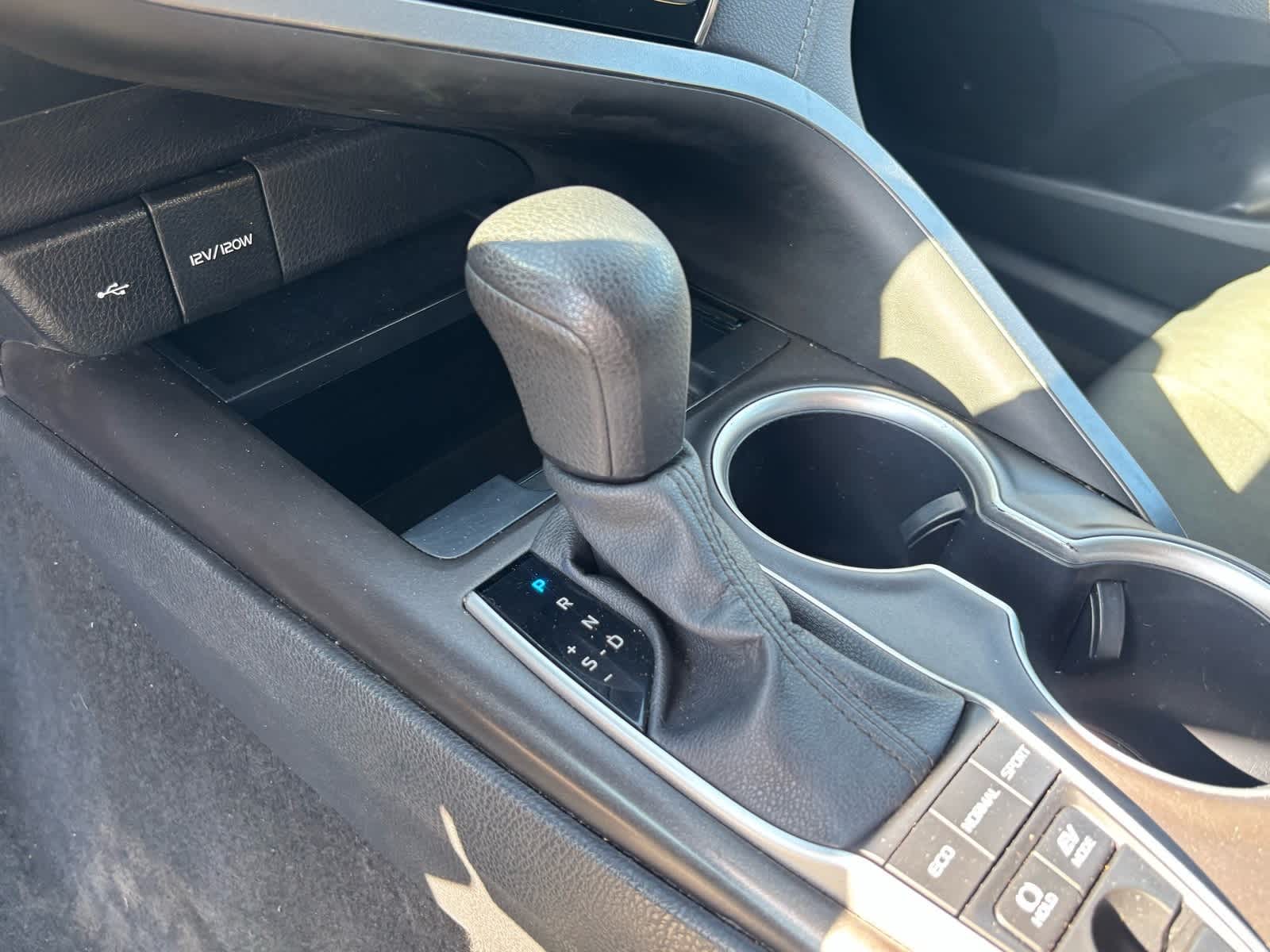 Thumbnail: 2024 Toyota Camry - 17