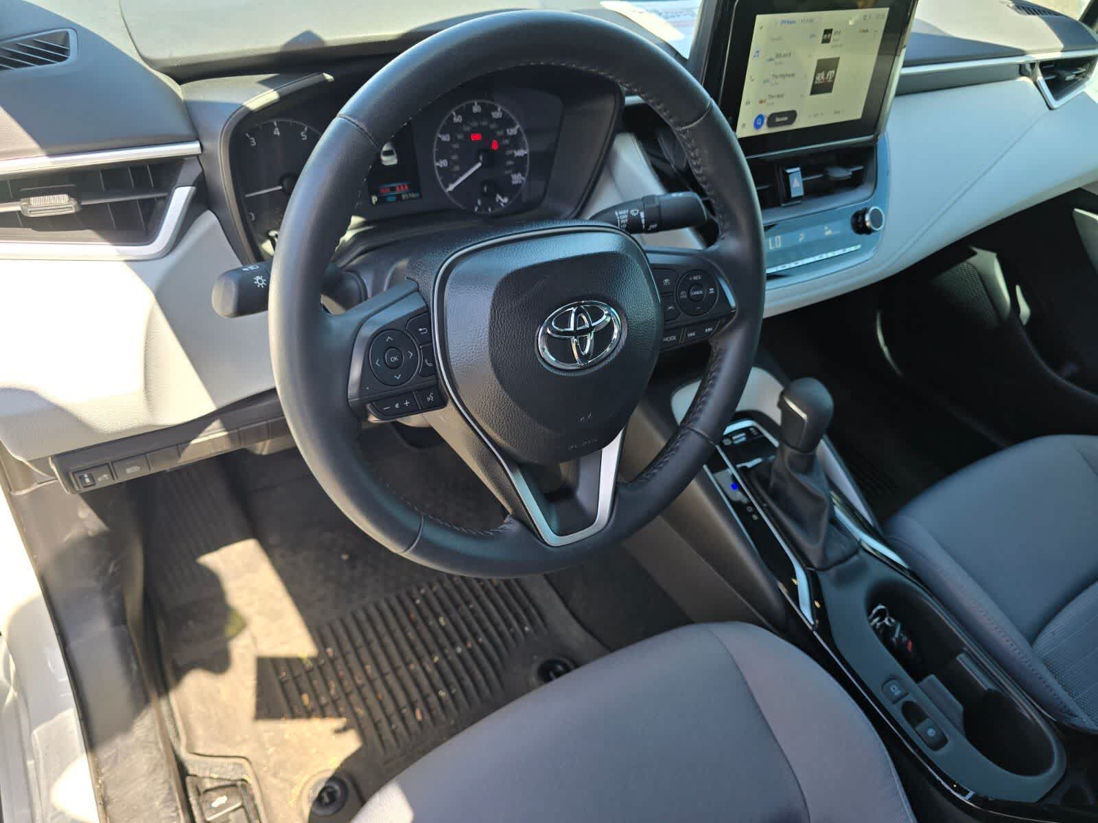 Thumbnail: 2025 Toyota Corolla - 12
