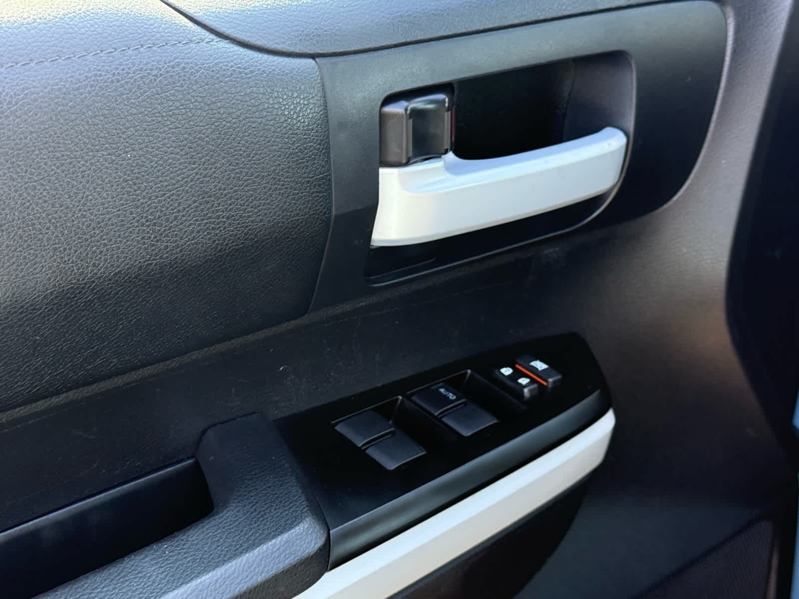 2019 Toyota Tundra SR5 13