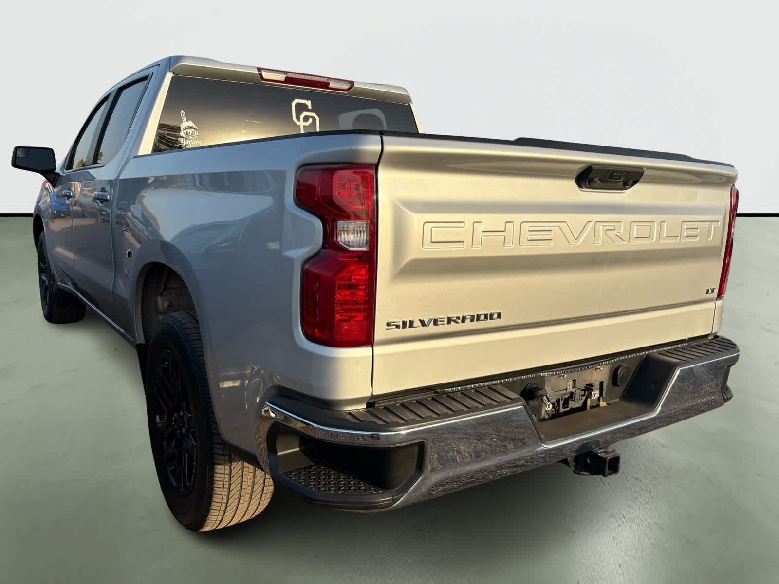 Thumbnail: 2022 Chevrolet Silverado 1500 - 3