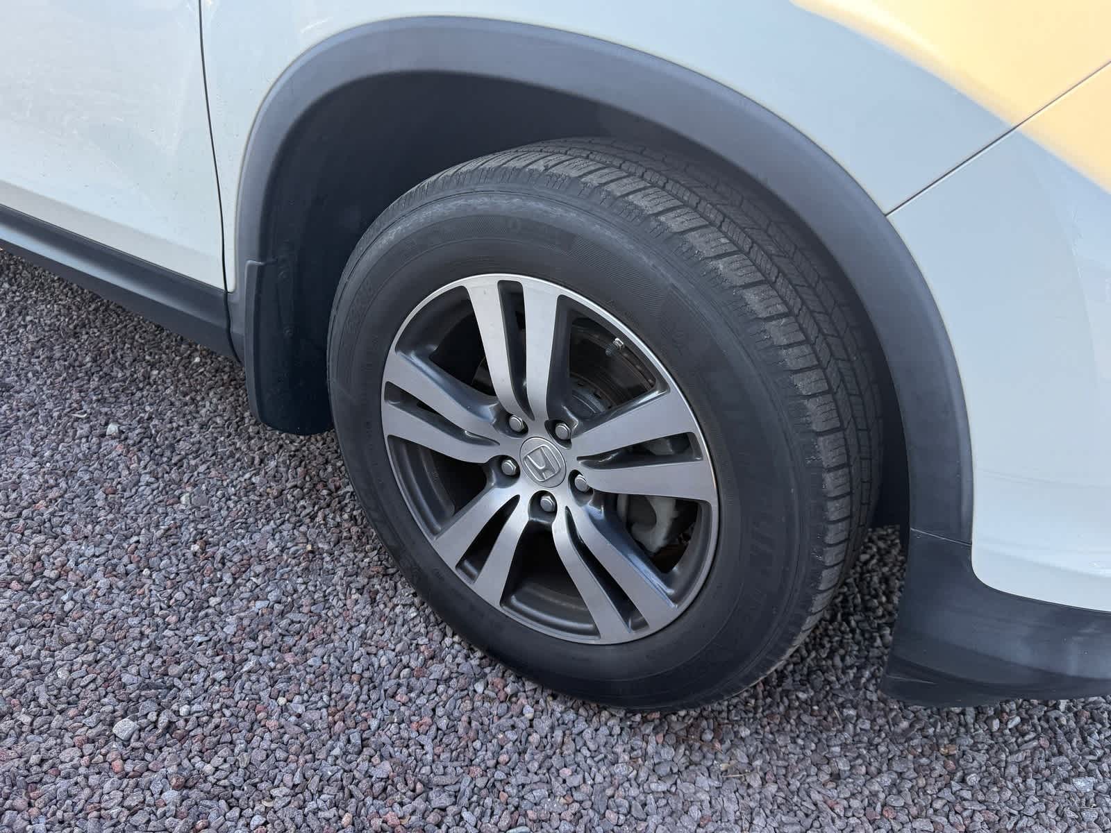 Thumbnail: 2016 Honda Pilot - 6