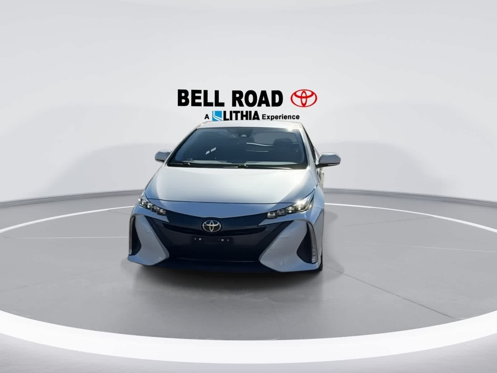 Thumbnail: 2017 Toyota Prius Prime - 3