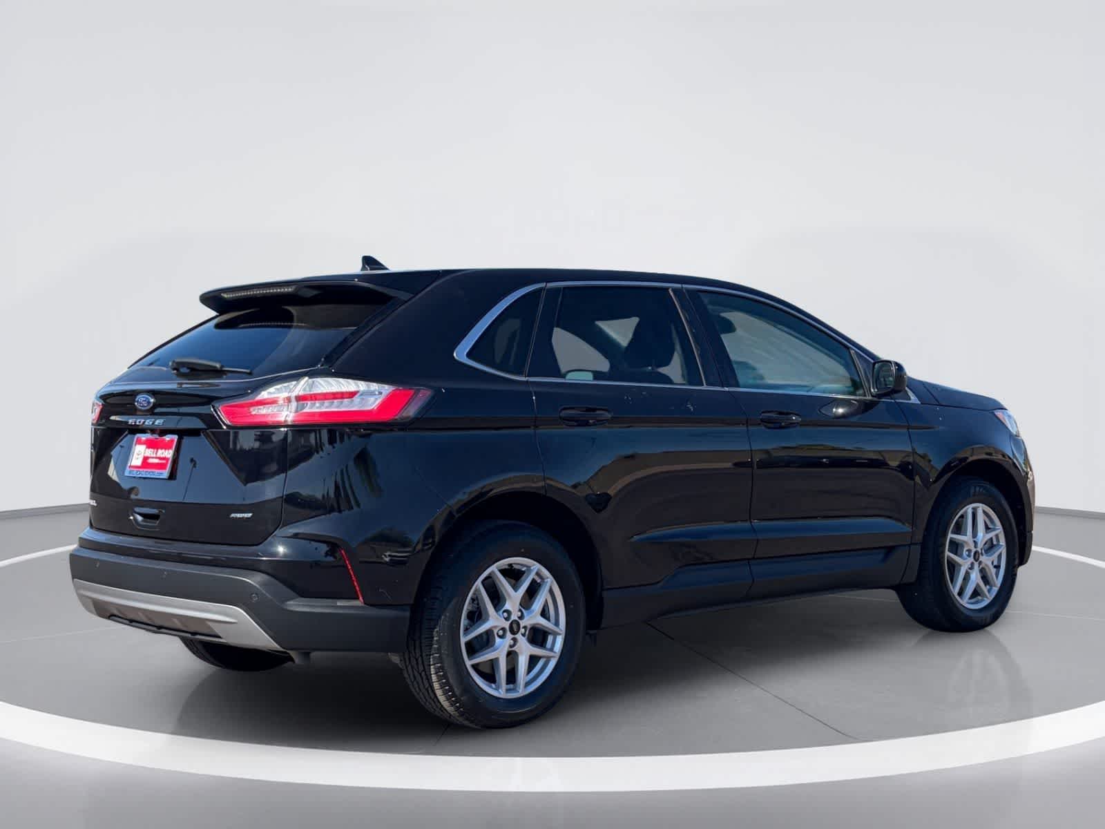Thumbnail: 2024 Ford Edge - 6