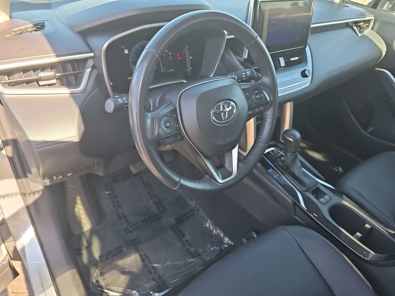Thumbnail: 2024 Toyota Corolla Cross - 16