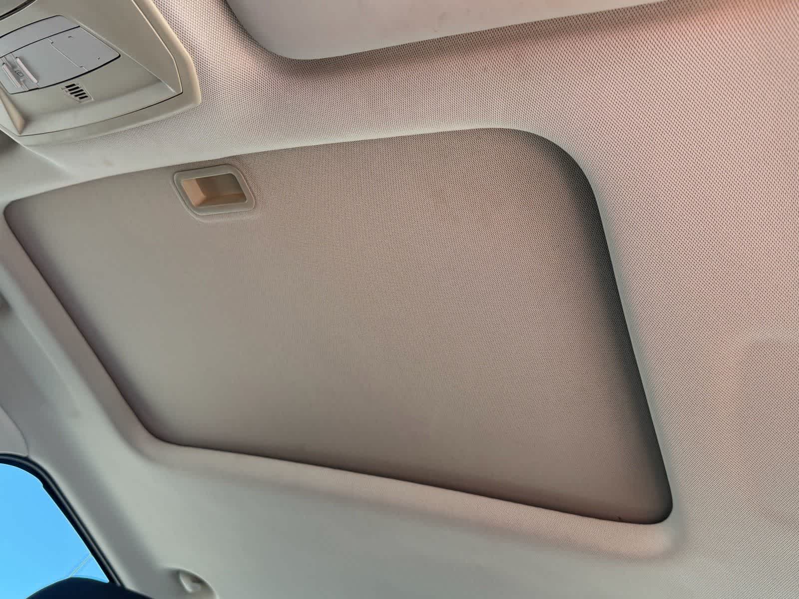 Thumbnail: 2017 Ford Focus - 22