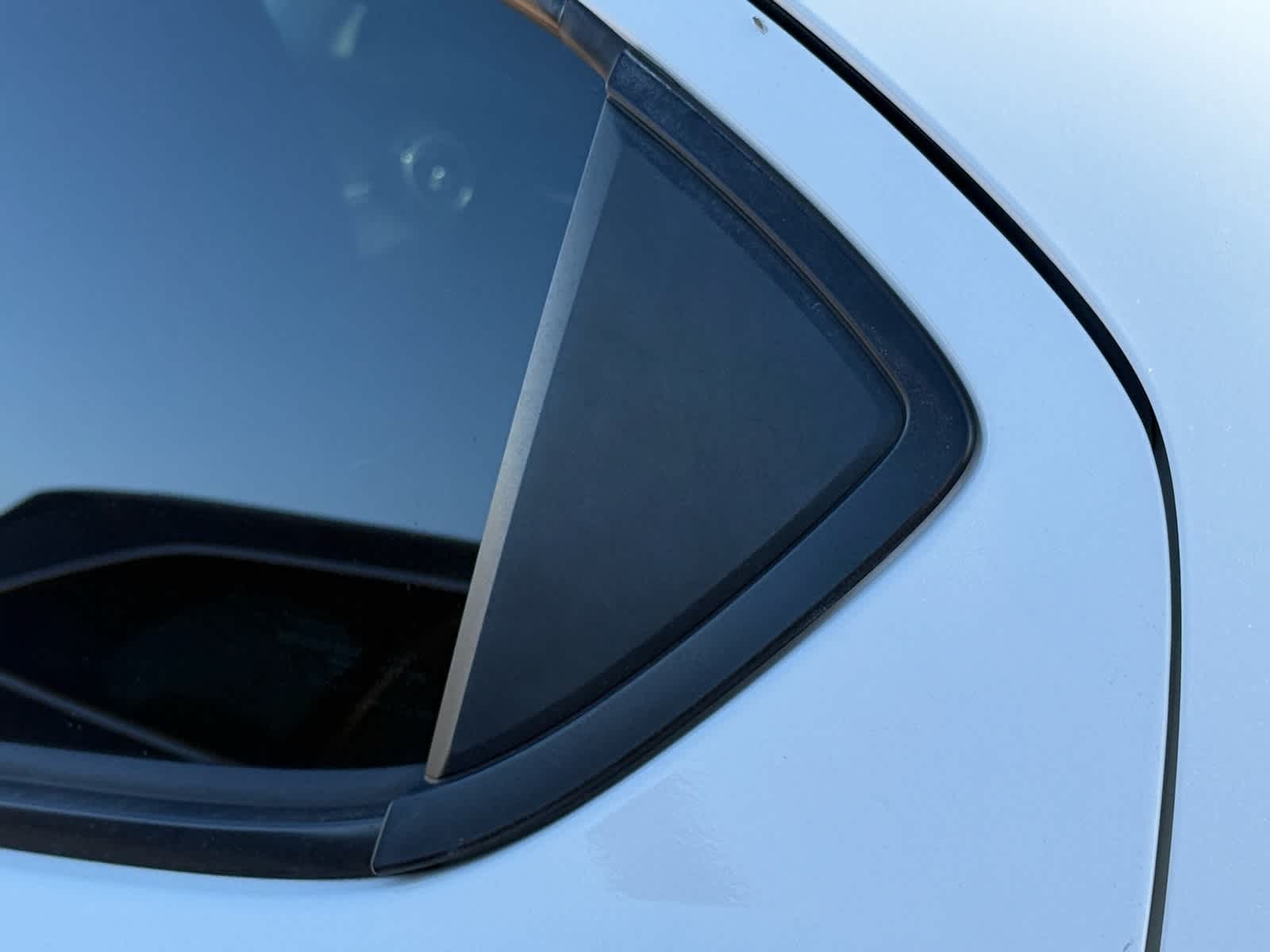 2017 Toyota Yaris iA  13