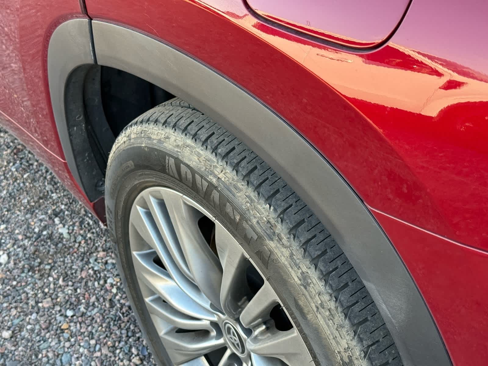 Thumbnail: 2020 Toyota Highlander - 15