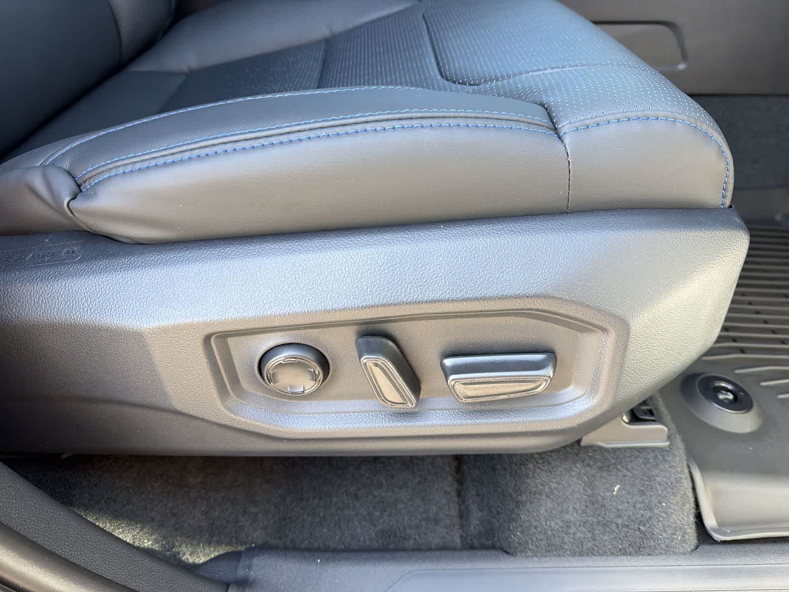 Thumbnail: 2026 Toyota Tundra - 12