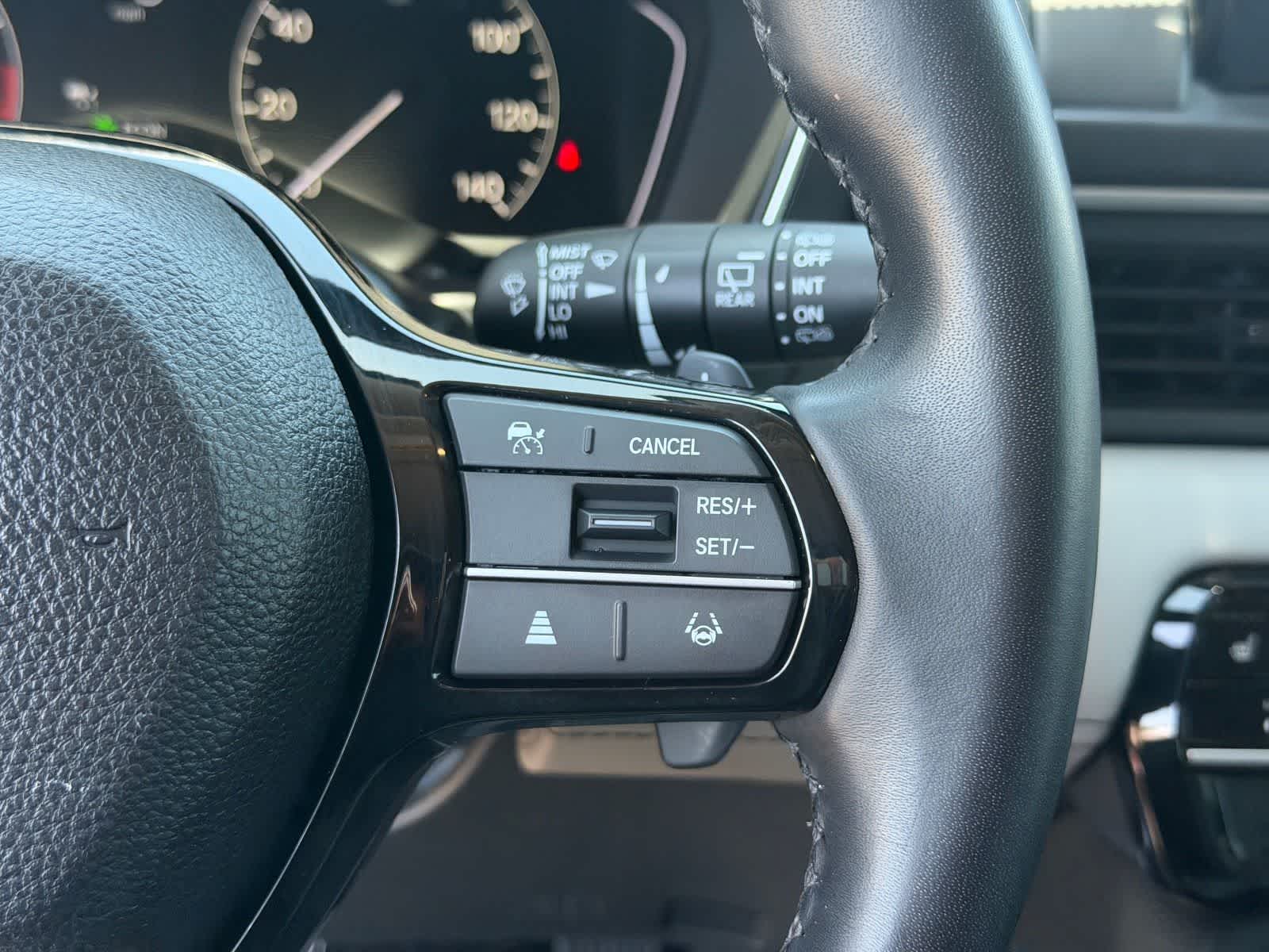 Thumbnail: 2024 Honda Pilot - 20