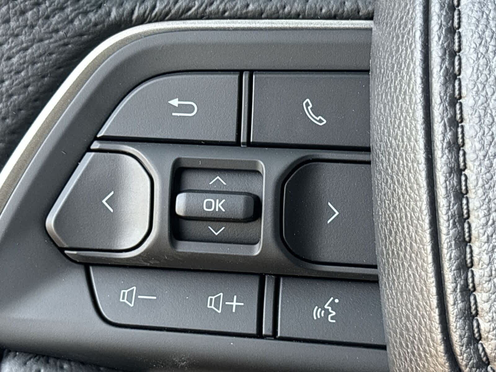 Thumbnail: 2025 Toyota Tacoma - 28