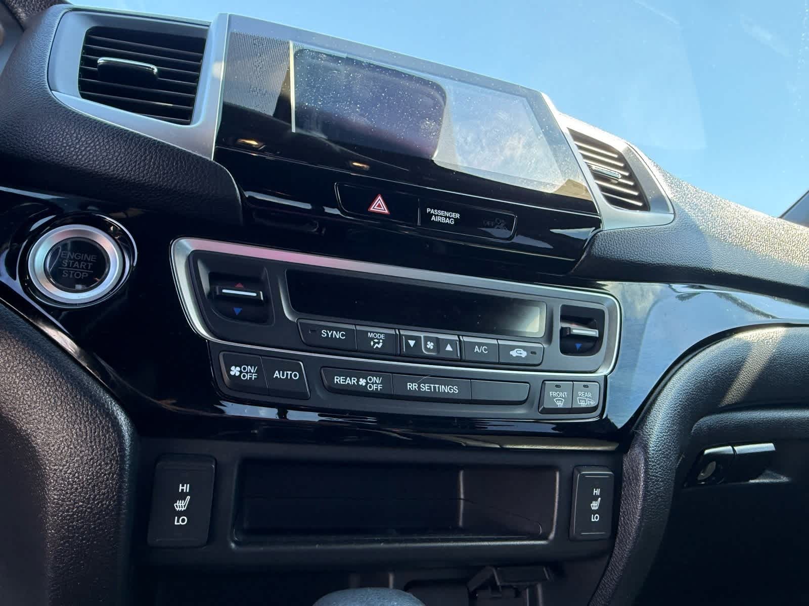 Thumbnail: 2019 Honda Ridgeline - 18