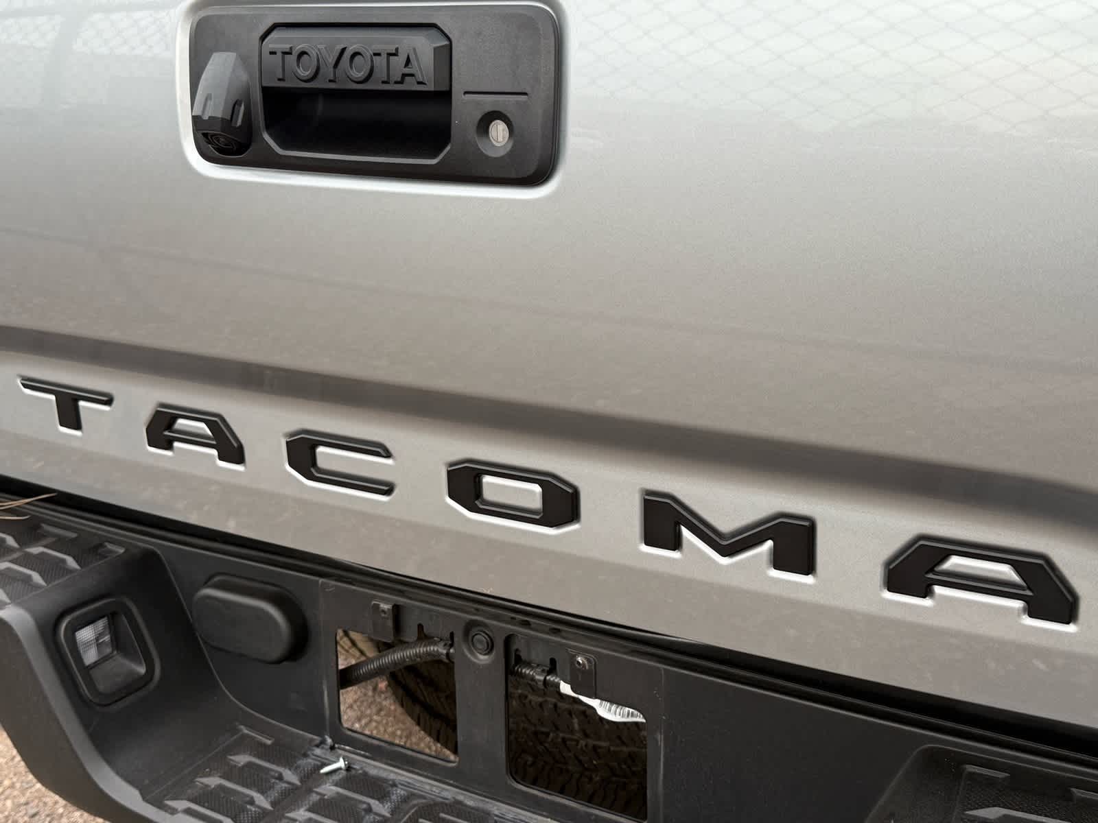2023 Toyota Tacoma SR 7