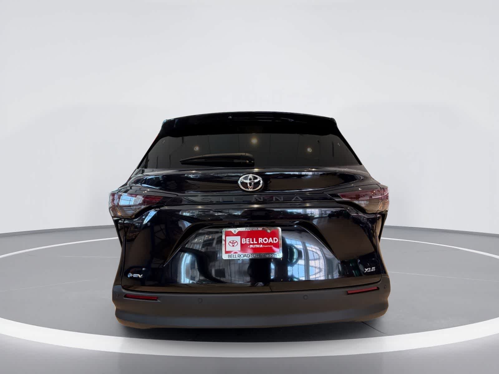 Thumbnail: 2026 Toyota Sienna - 5