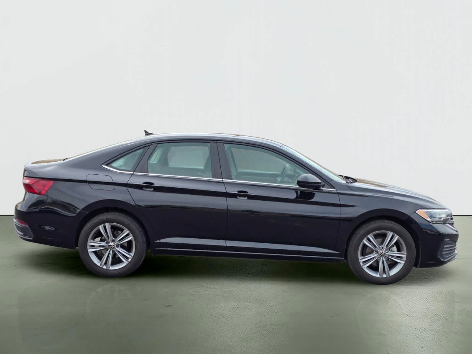 Thumbnail: 2024 Volkswagen Jetta - 7