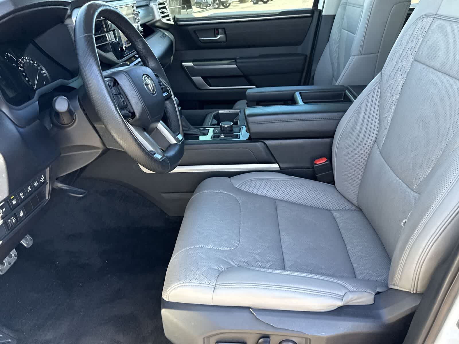 Thumbnail: 2024 Toyota Tundra - 17