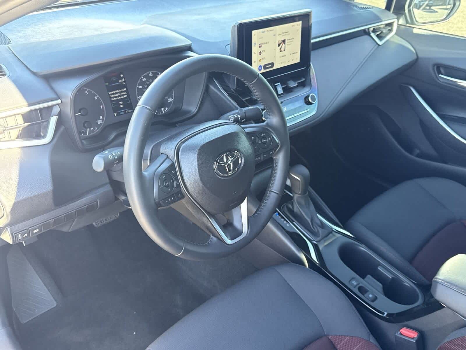 Thumbnail: 2025 Toyota Corolla - 16