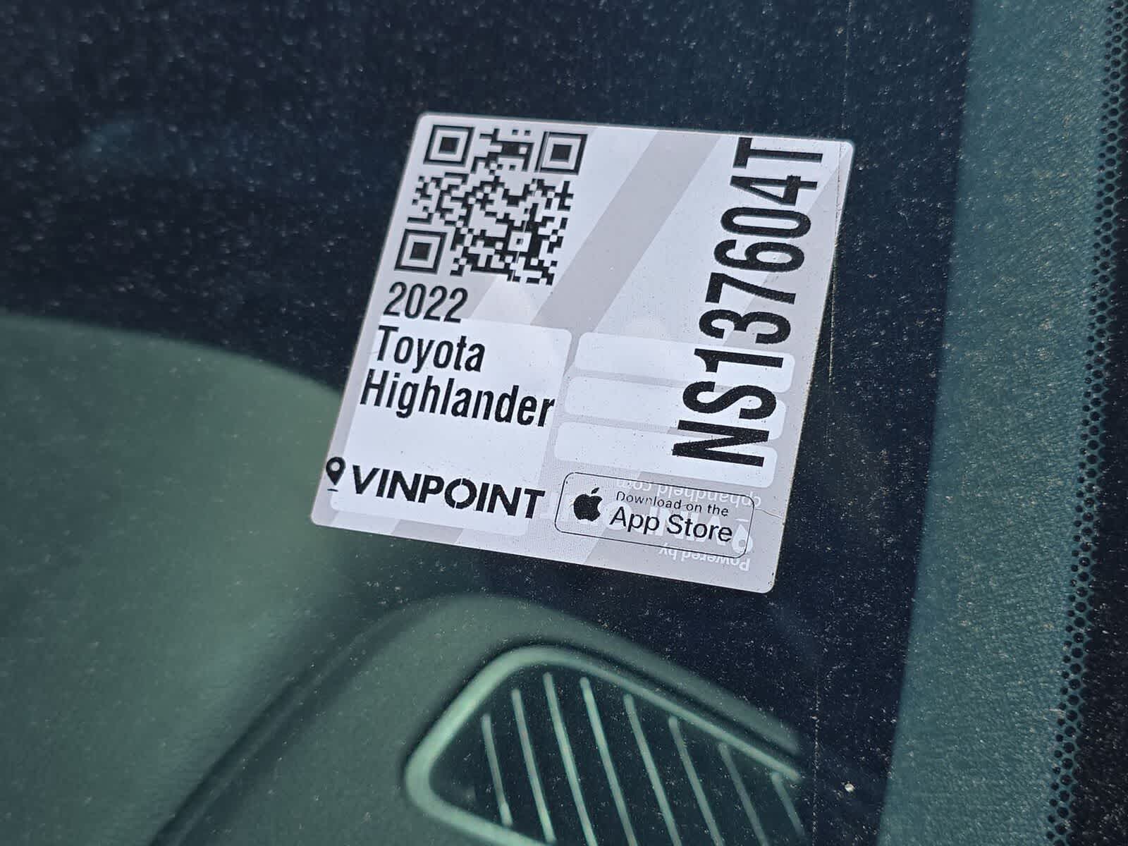 Thumbnail: 2022 Toyota Highlander - 36