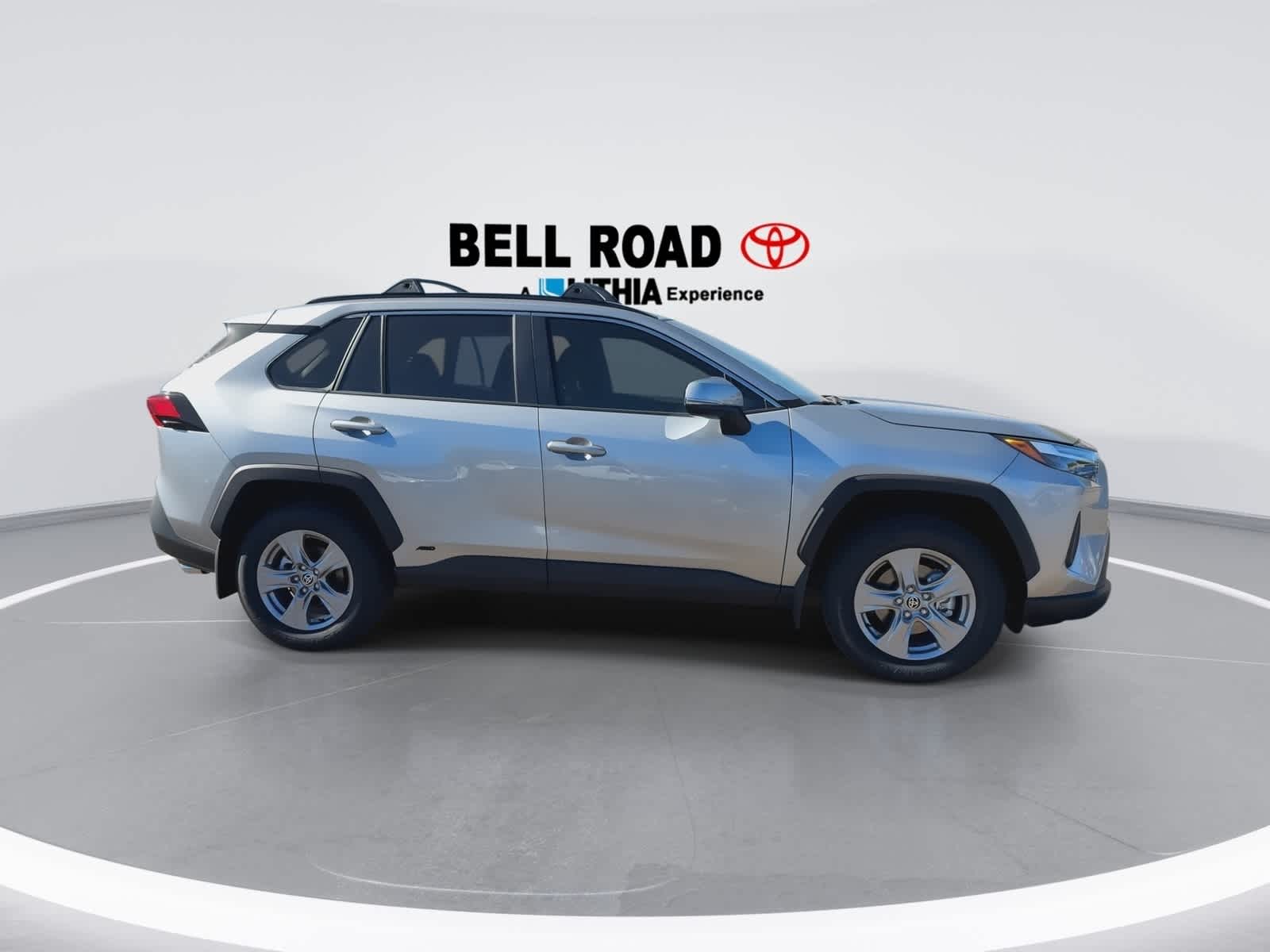 Thumbnail: 2025 Toyota RAV4 - 9