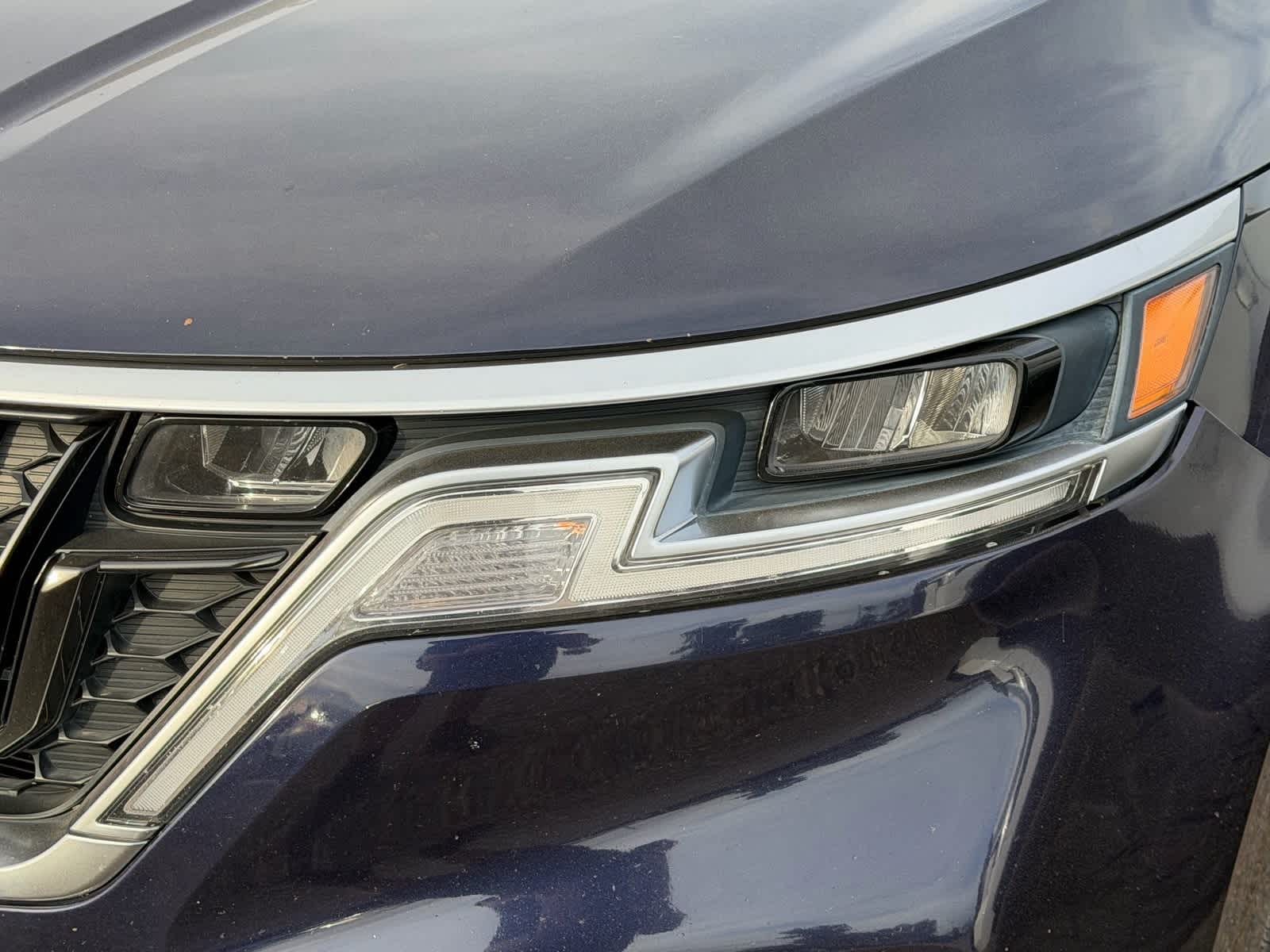 Thumbnail: 2022 Kia Carnival - 16