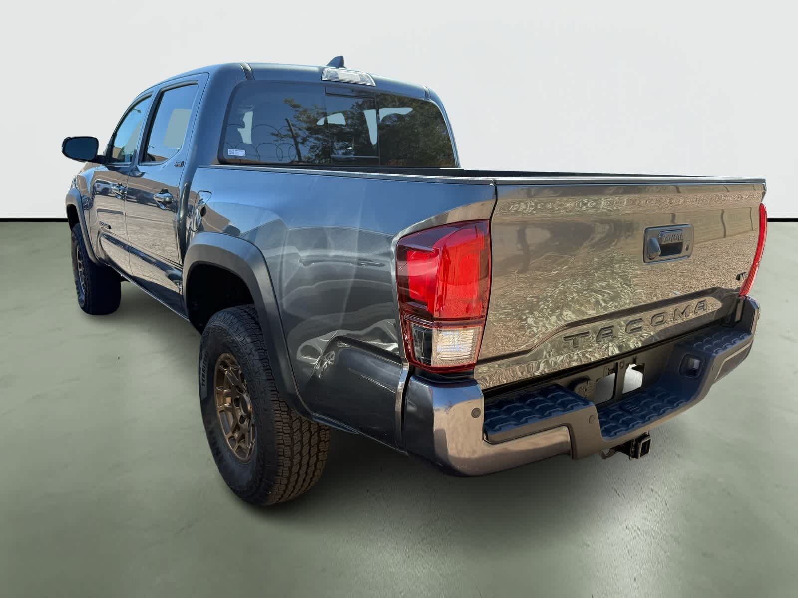 Thumbnail: 2023 Toyota Tacoma - 3