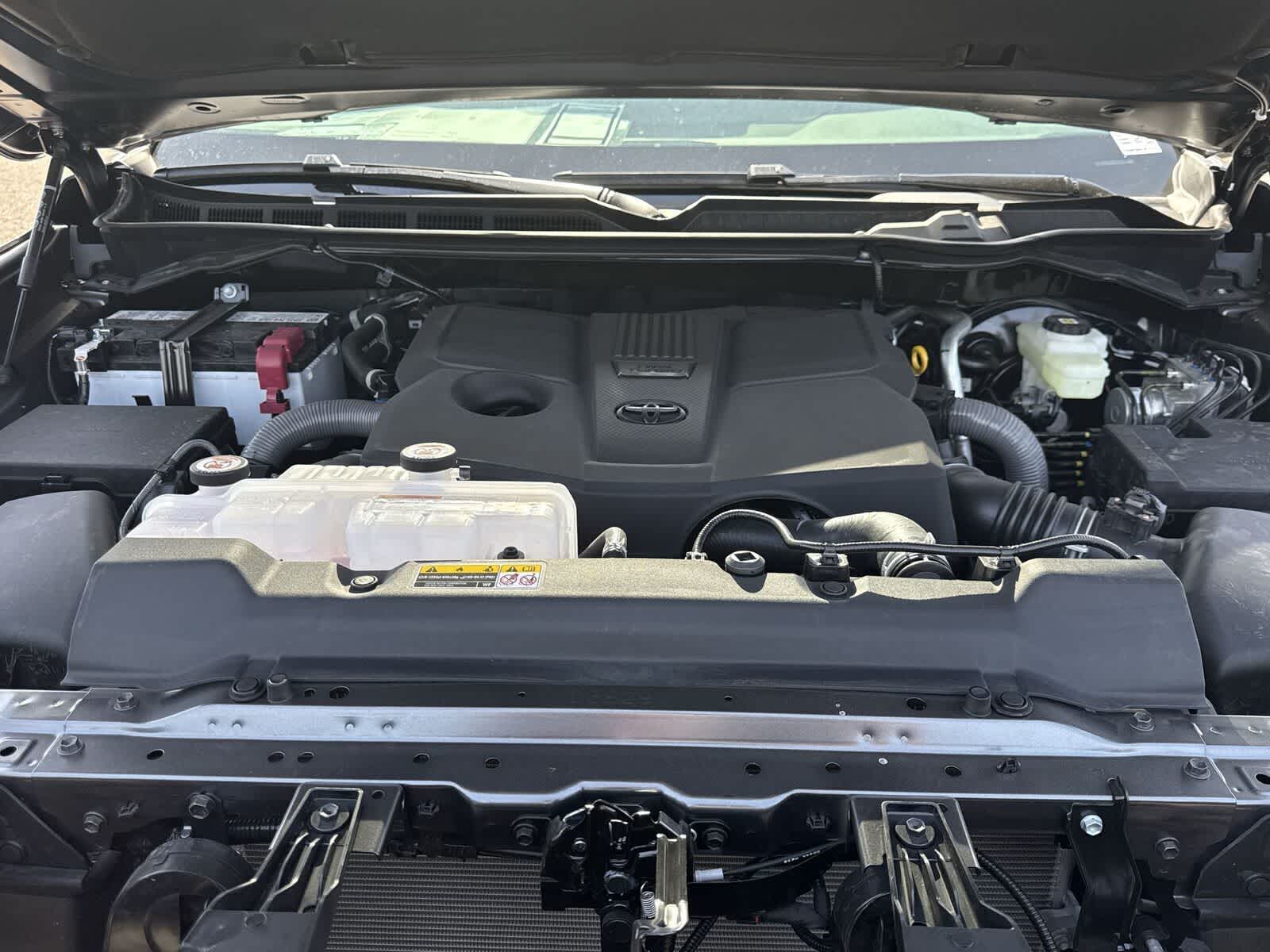 Thumbnail: 2025 Toyota Tundra - 32