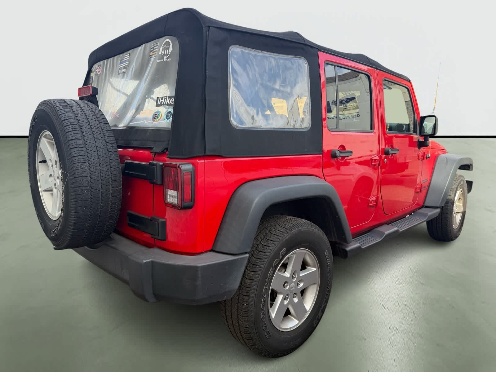 Thumbnail: 2015 Jeep Wrangler - 4