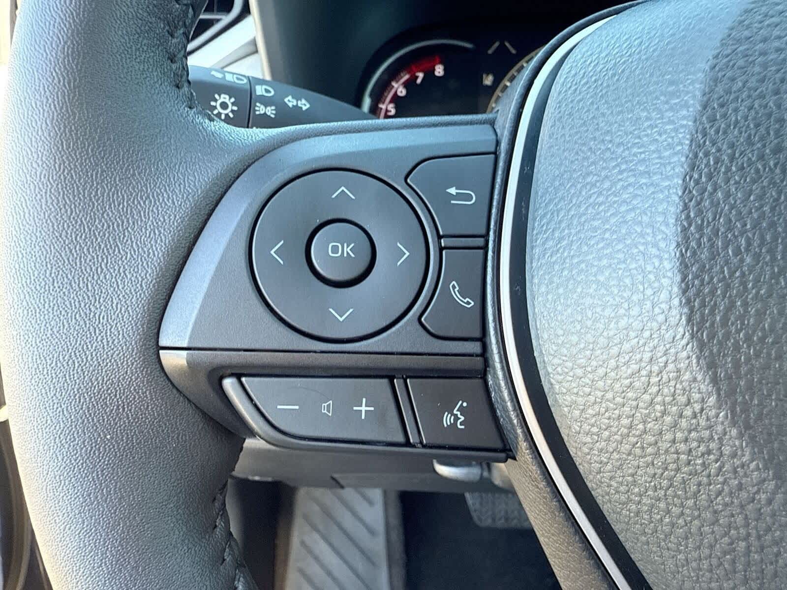 Thumbnail: 2023 Toyota RAV4 - 27