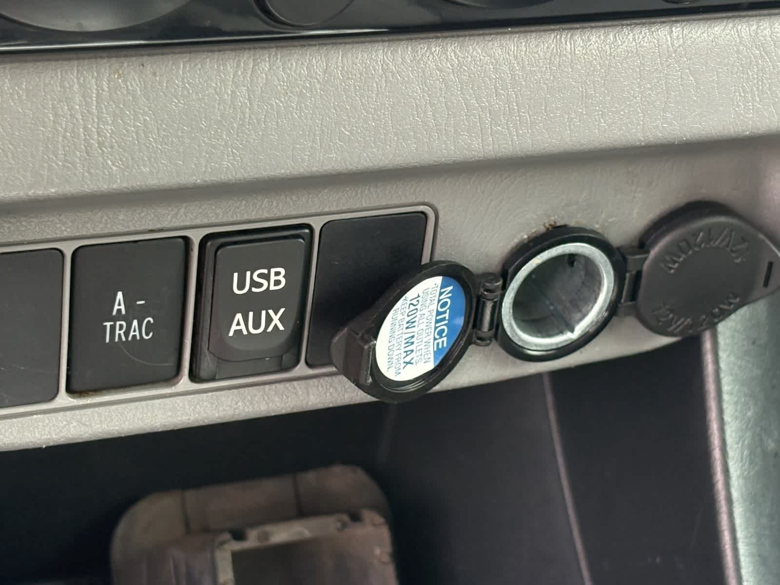 Thumbnail: 2013 Toyota Tacoma - 19