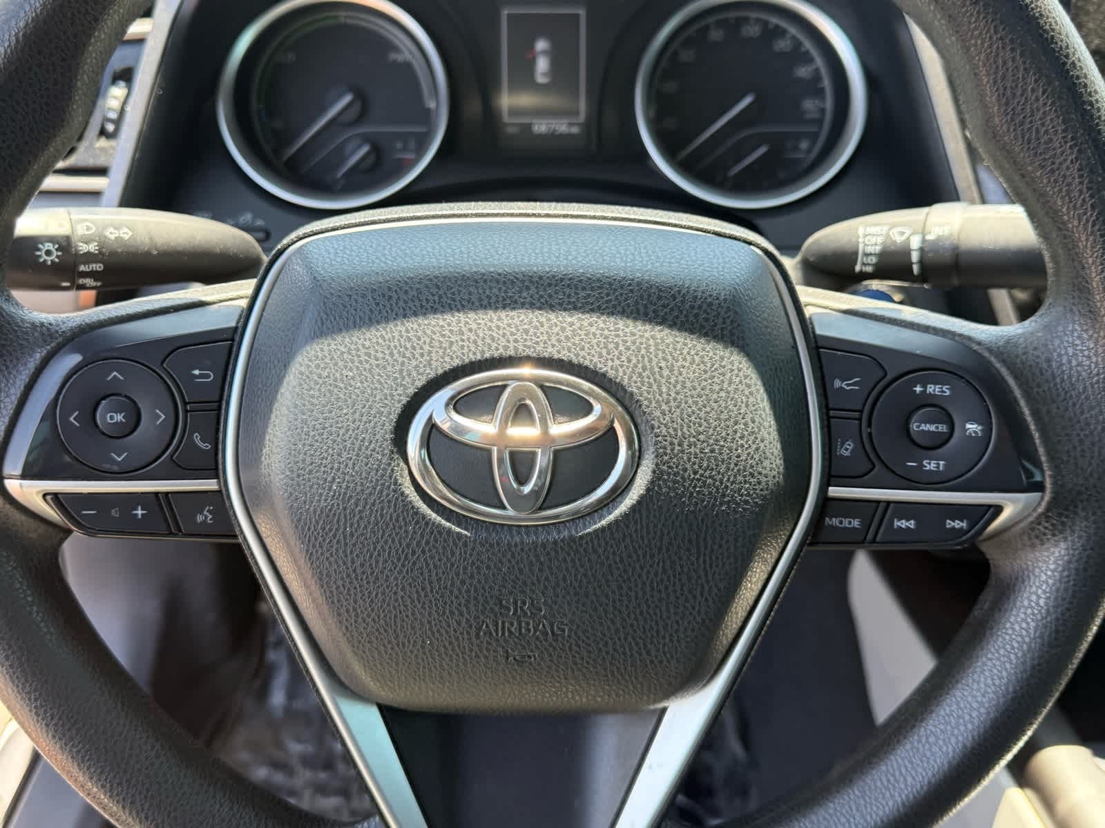 Thumbnail: 2021 Toyota Camry - 16