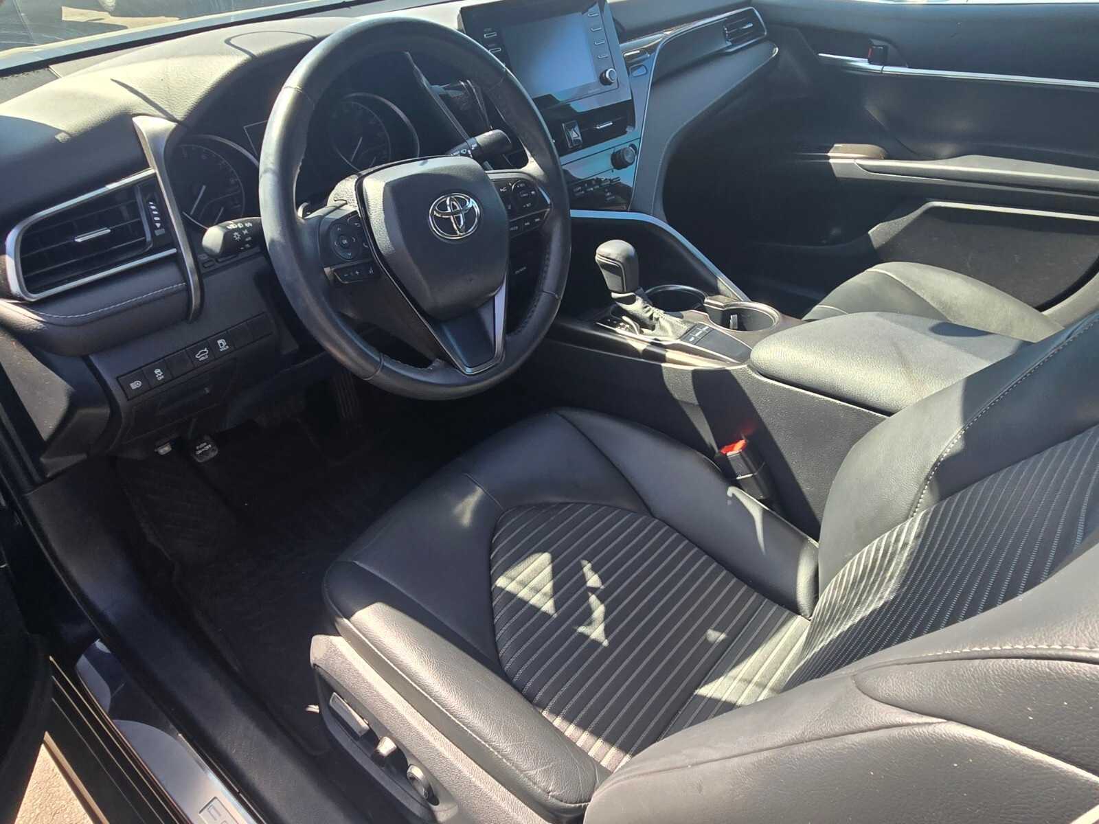 Thumbnail: 2023 Toyota Camry - 8