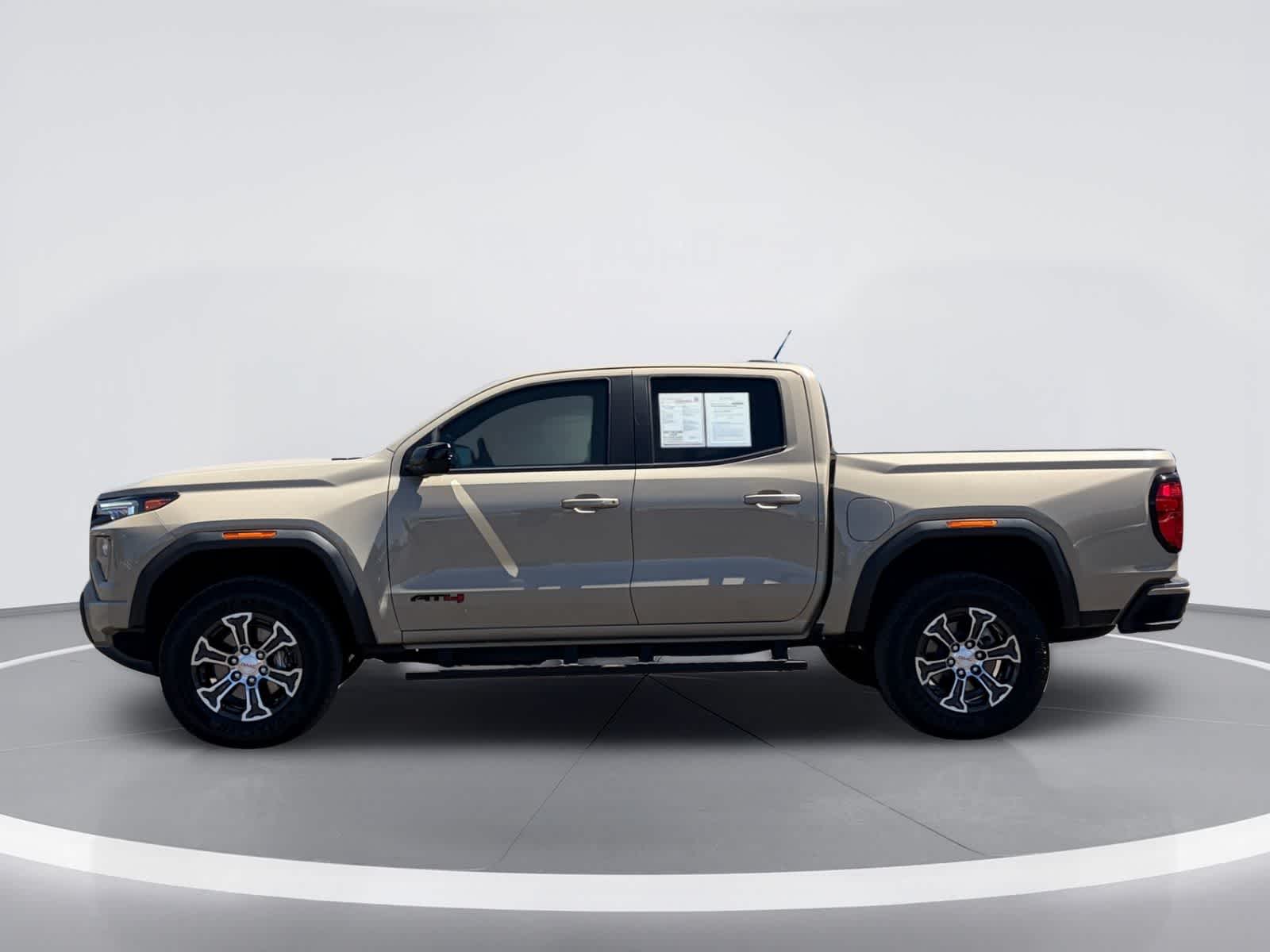 Thumbnail: 2024 GMC Canyon - 3