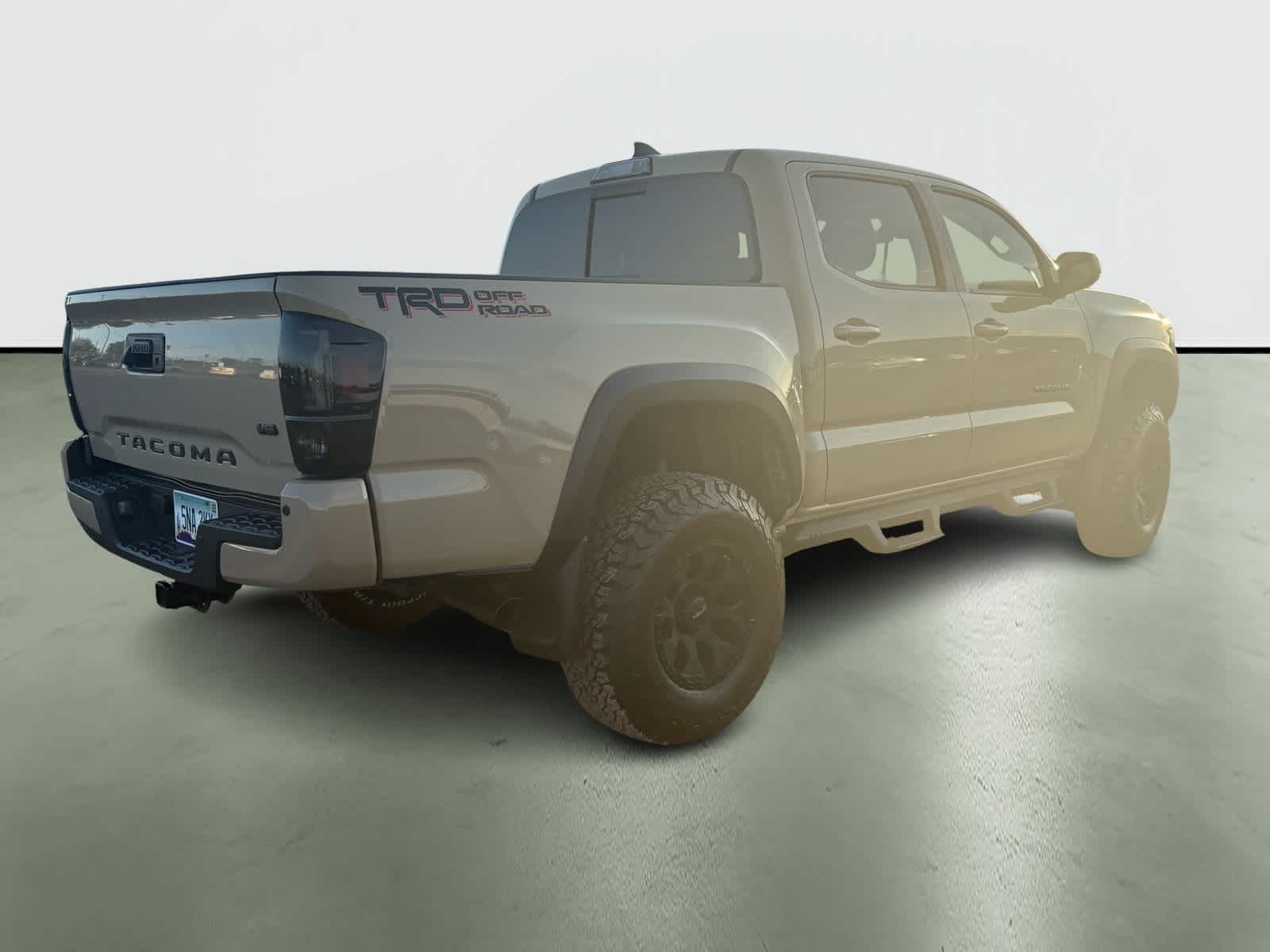 Thumbnail: 2018 Toyota Tacoma - 4