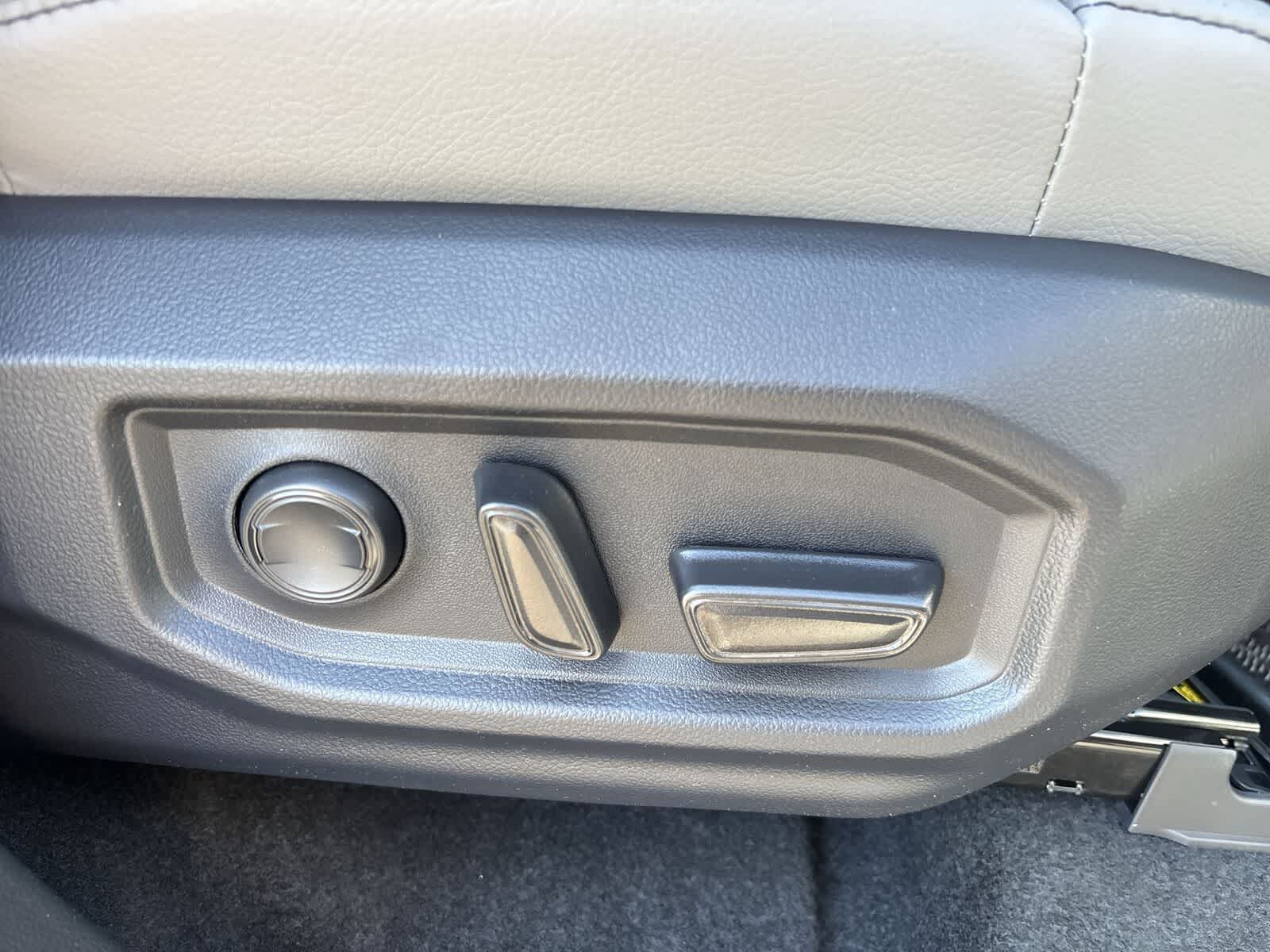 Thumbnail: 2026 Toyota Tundra - 12