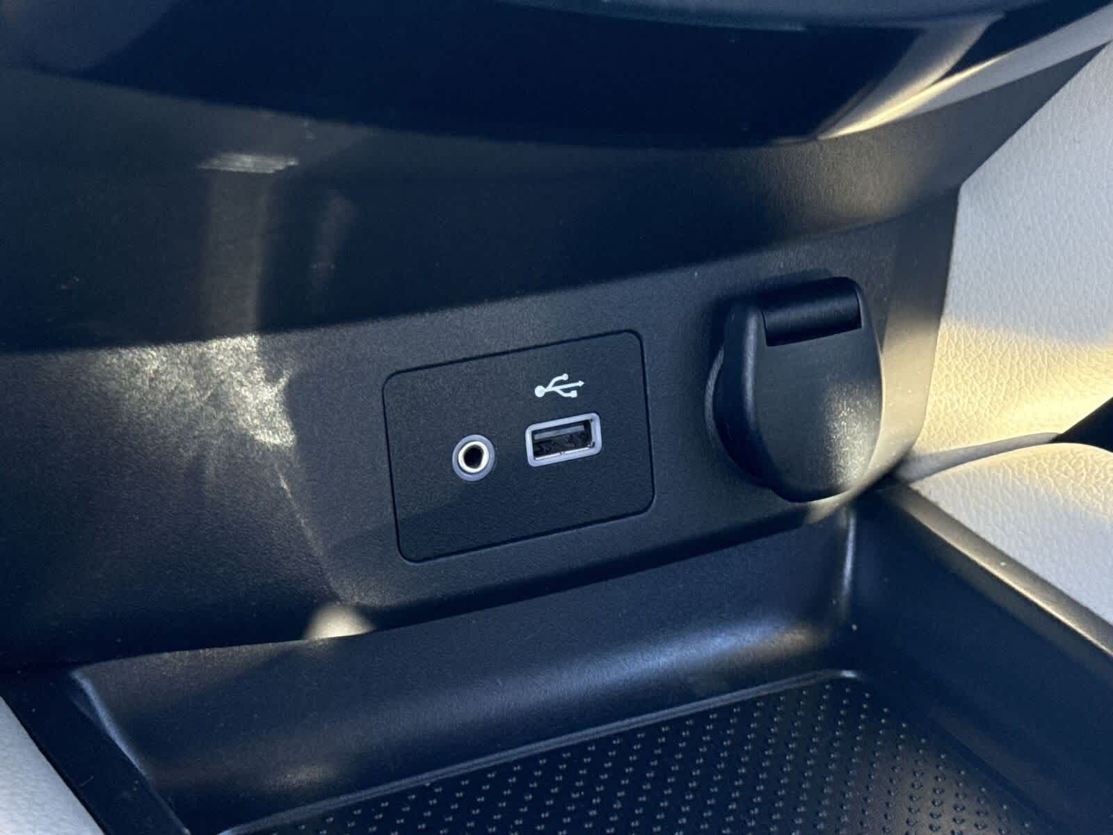 Thumbnail: 2020 Nissan Rogue Sport - 23