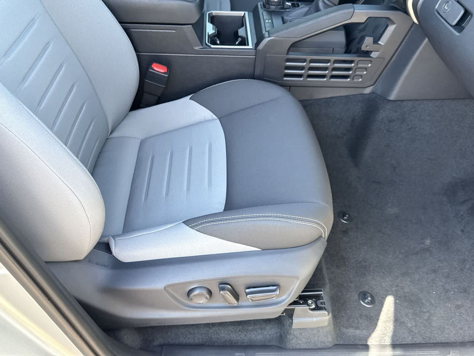 Thumbnail: 2025 Toyota Tacoma - 12