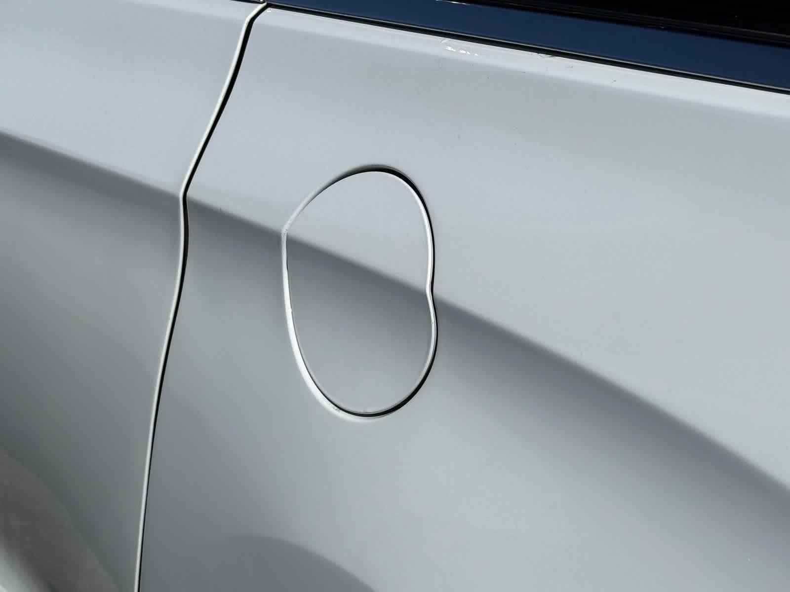 Thumbnail: 2023 Chrysler Pacifica - 9