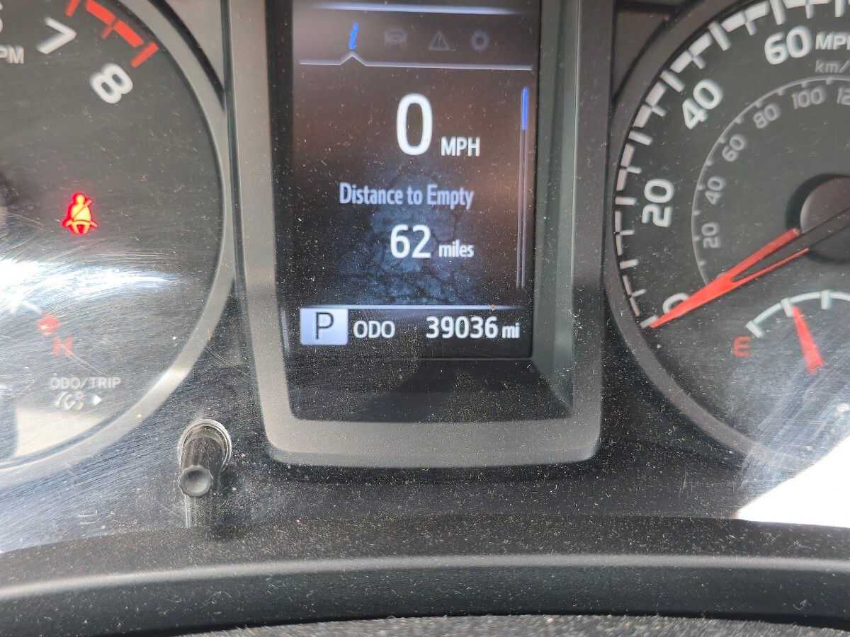 Thumbnail: 2022 Toyota Tacoma - 17