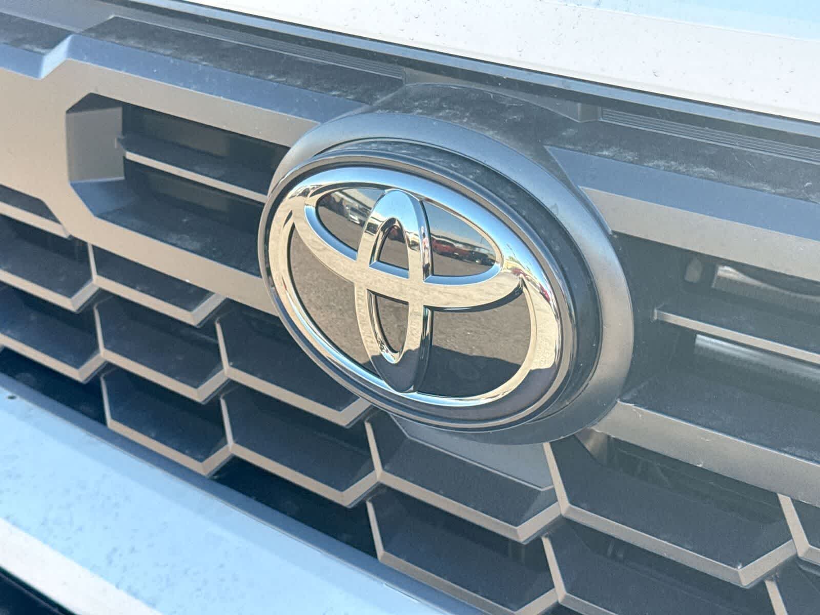 Thumbnail: 2025 Toyota Tacoma - 32