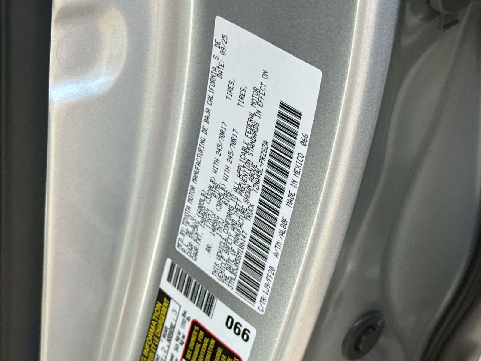 Thumbnail: 2025 Toyota Tacoma - 33