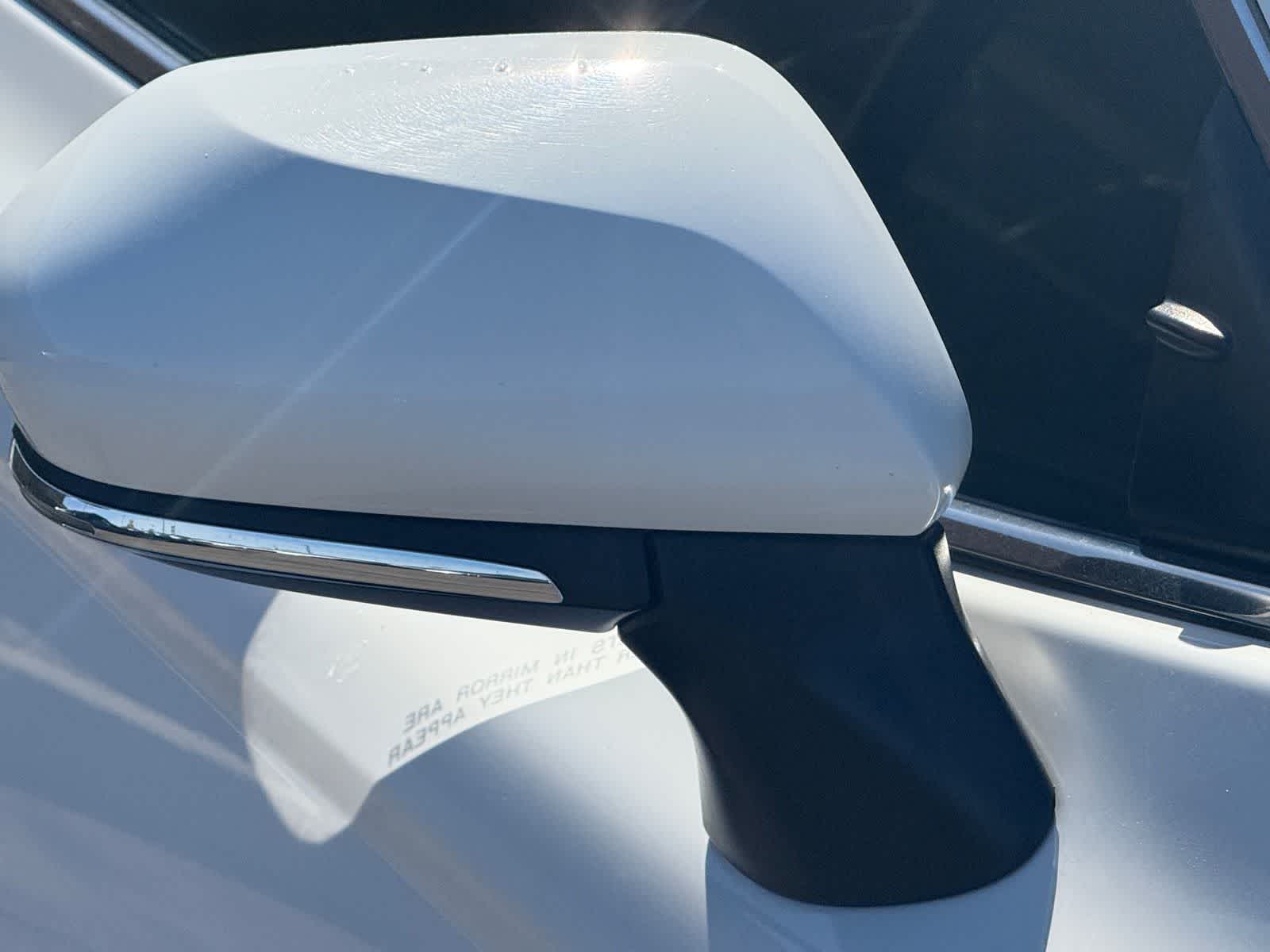Thumbnail: 2023 Toyota Camry - 16